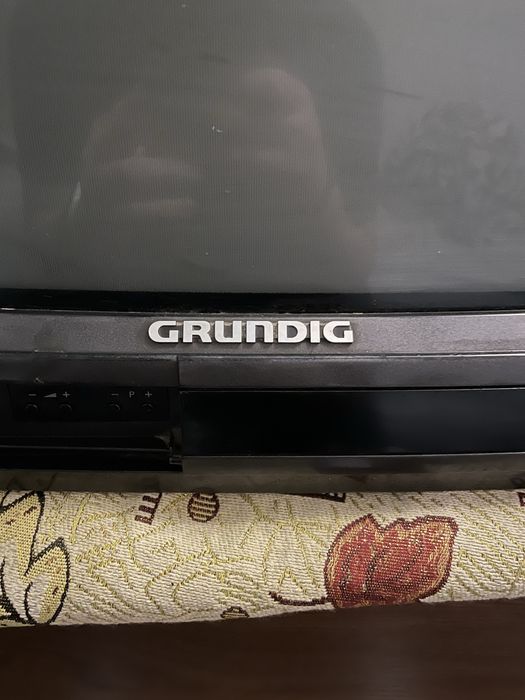 Телевізор GRUNDIG німецкій телевізор 25 дюймів