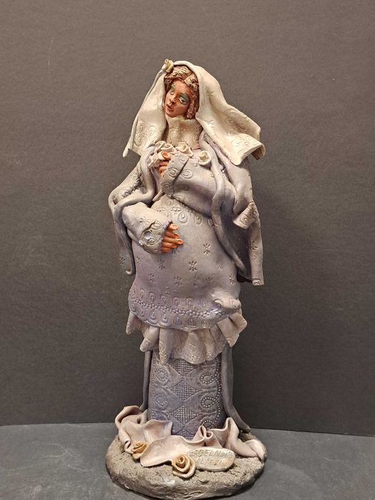 Nossa Senhora do O, Arte em barro de Aljezur