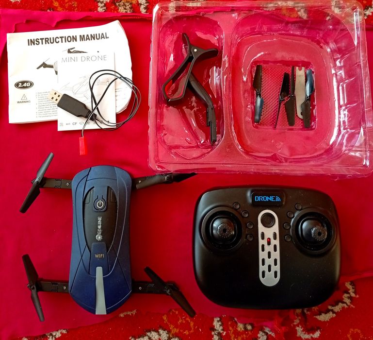 Mini dron E52-TX