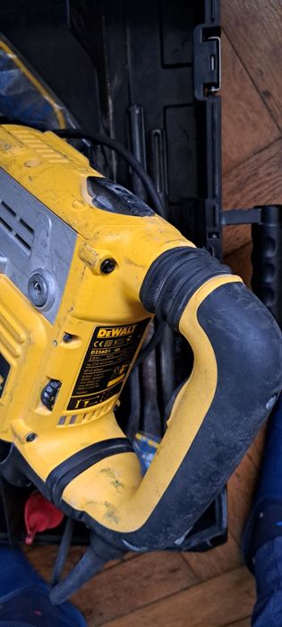 Wiertarka udarowa SDS- MAX DeWalt