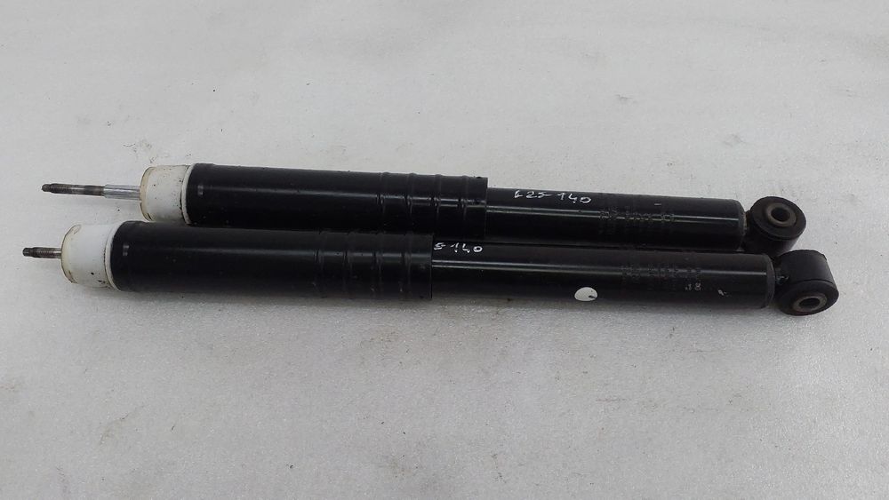 Conjunto amortecedores trás RENAULT Clio IV (BH_)