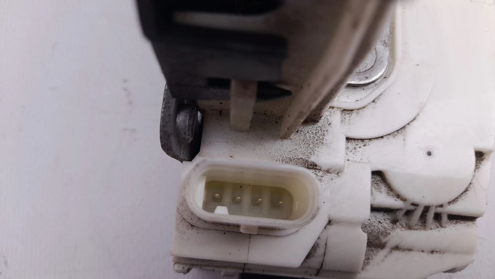 Fechadura / fecho porta trás direito MERCEDES-BENZ Classe A (W176)