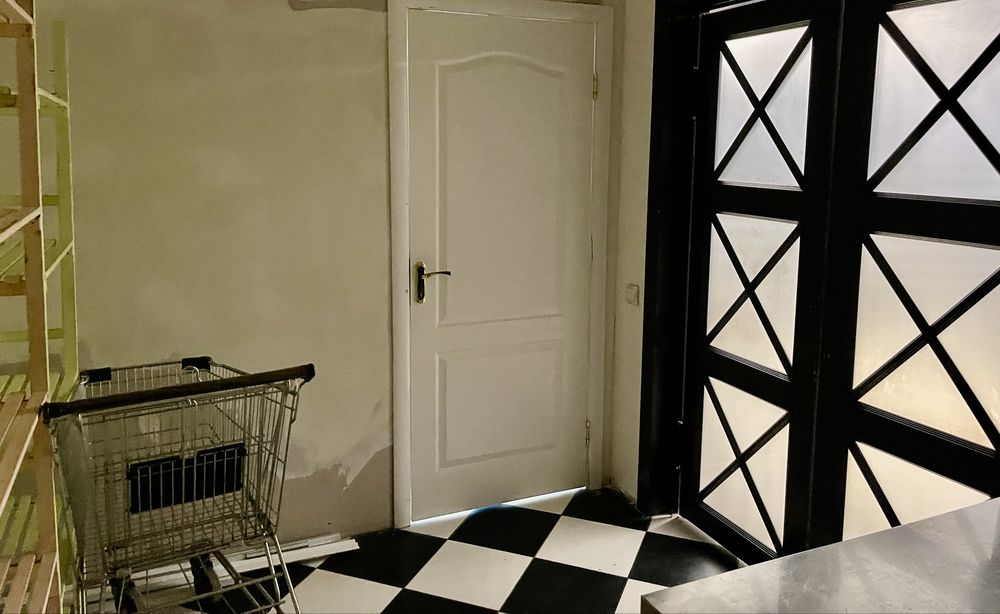 Оренда 185 м2. пiд ресторан, кафе, пiцерiю бiля пл.Космонавтiв