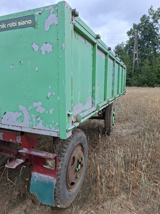 Przyczepa rolnicza wywrotka