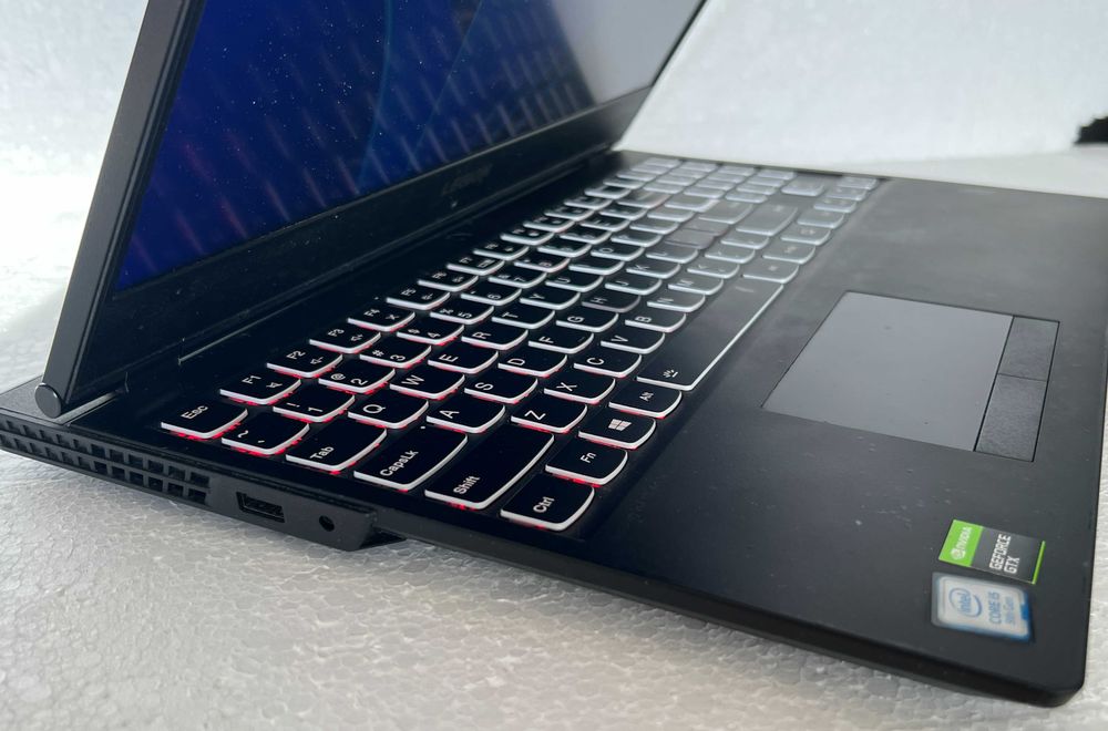 Laptop Lenovo Legion Y540 i5-9gen 16GB SSD+HDD GTX 1650 Win11