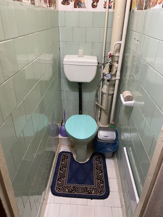Продам 4к квартиру Яновського