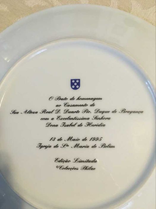 Prato médio de porcelana - Coleções Philae - casamento Duque Bragança