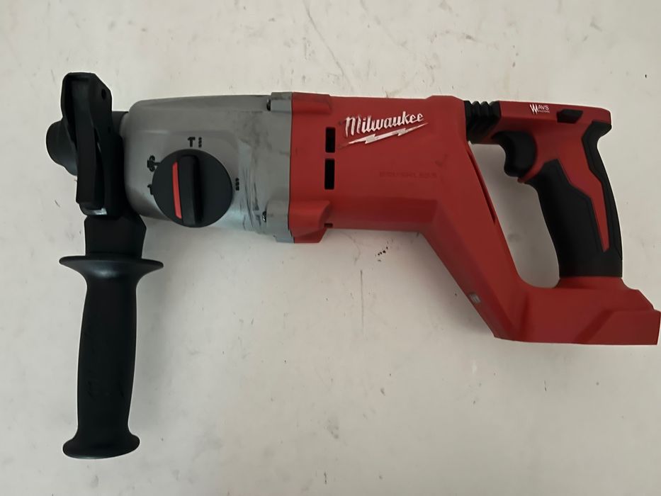 Mlotowiertarka Milwaukee SDS+ M18 BLHACD26 2,6 J 4 tryby pracy body