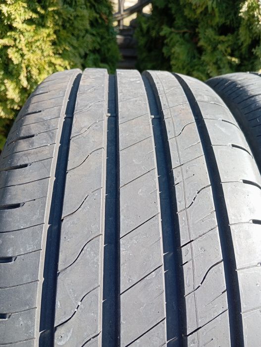 Opony Goodyear Efficientgrip 225/50r18