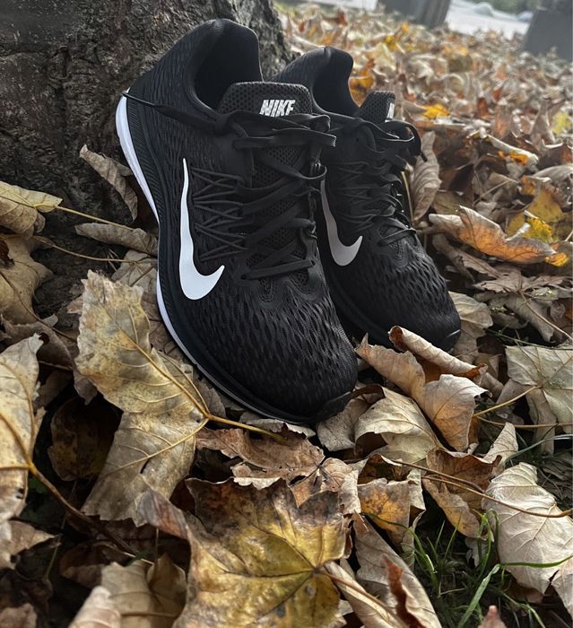 Кросівки nike zoom winflo 5