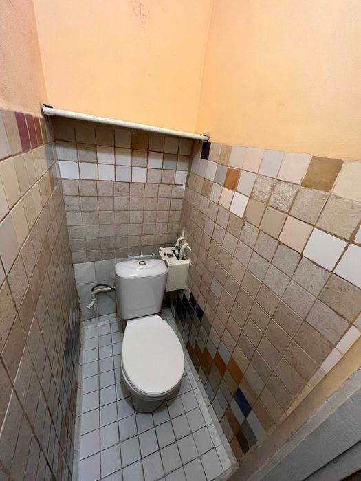 Хостел в сердце столицы ул. Леси Українки! Всегда есть СВЕТ!