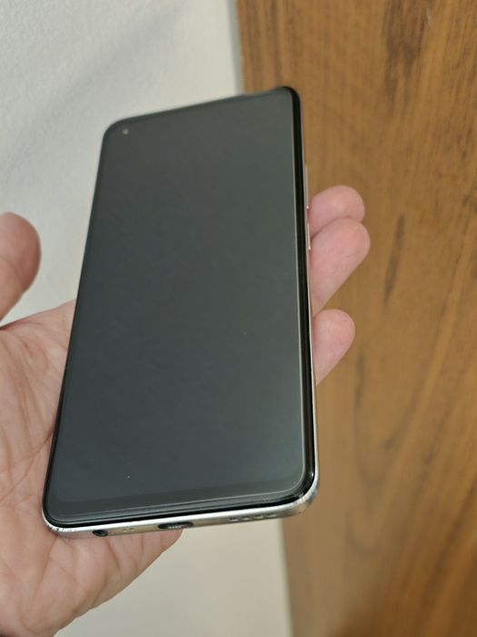 Realme 8 6/128 Gb Srebrny Jak Nowy