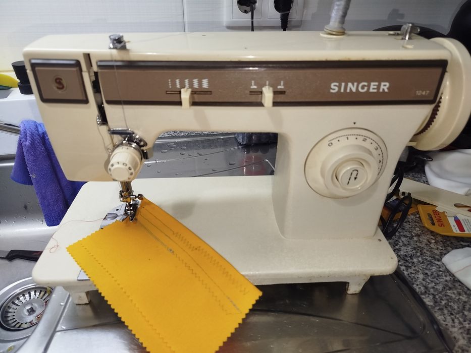 Máquina de costura