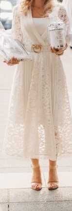 La mania i inne Koronkowa Sukienka Ecru 36 s