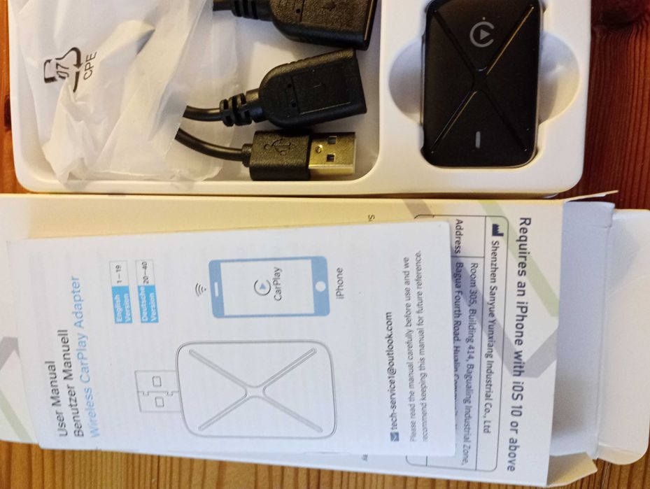 Wireless CarPlay Adapter