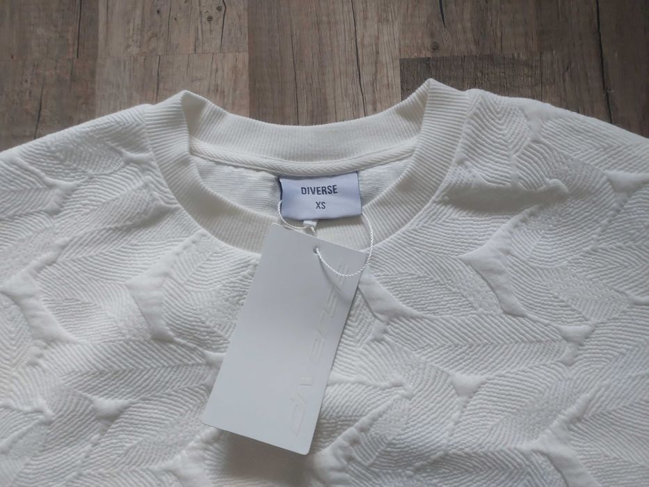 Bluza Diverse xs nowa
