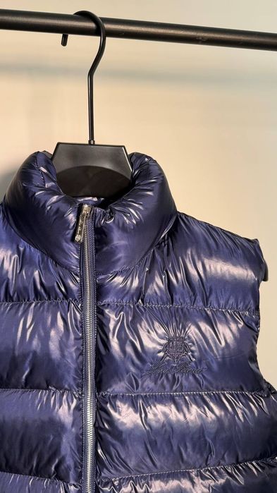 Мужская Чоловіча жилетка безрукавка  Loro Piana armani   розмір  S-XL