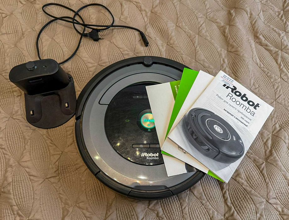 Надійний робот-пилосос iRobot Roomba 620