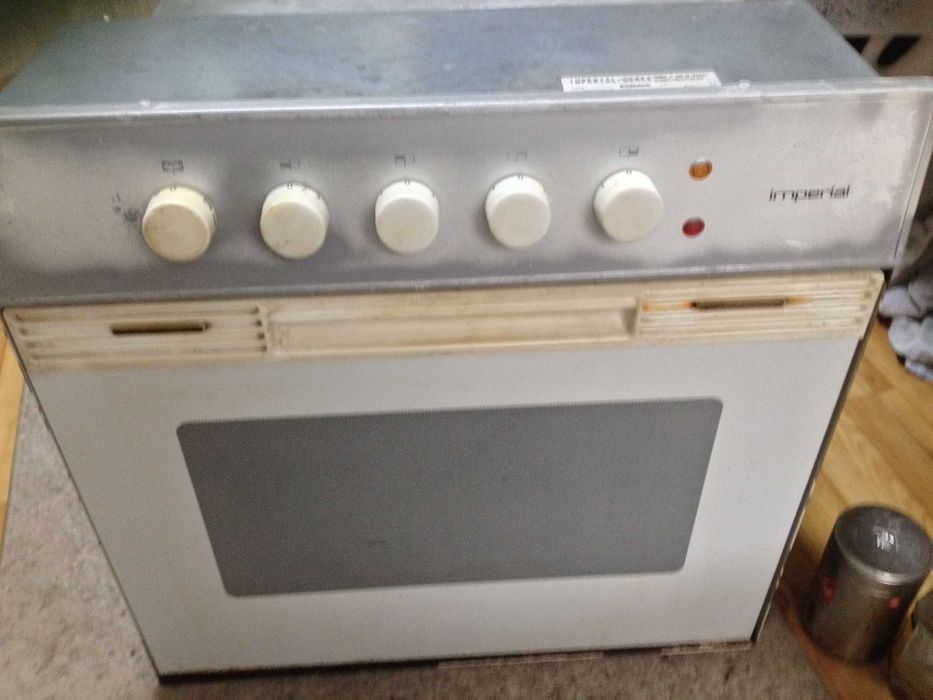 Продам духовку Imperial Miele