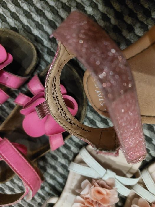 Sandałki dla dziewczynki 27 i 28