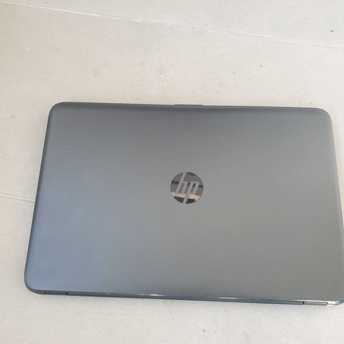 HP 250 G4 processador i3-5005, disco 500gb memória 8gb, sem anomalia