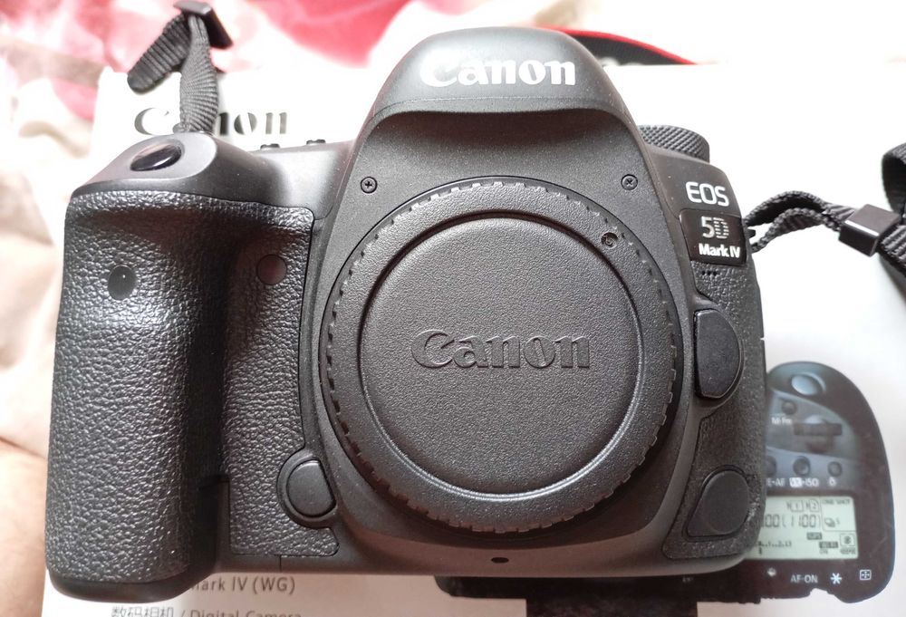Canon 5D Mark IV body (33к.пробег)