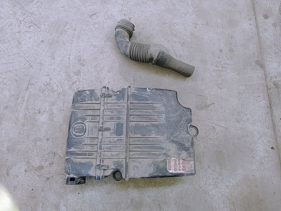 Fiat Panda II 1.2 B obudowa filtra powietrza i inne