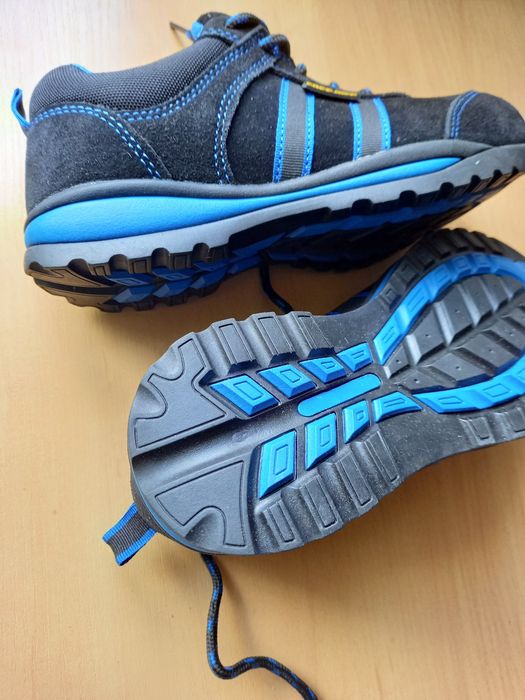 Damskie buty robocze