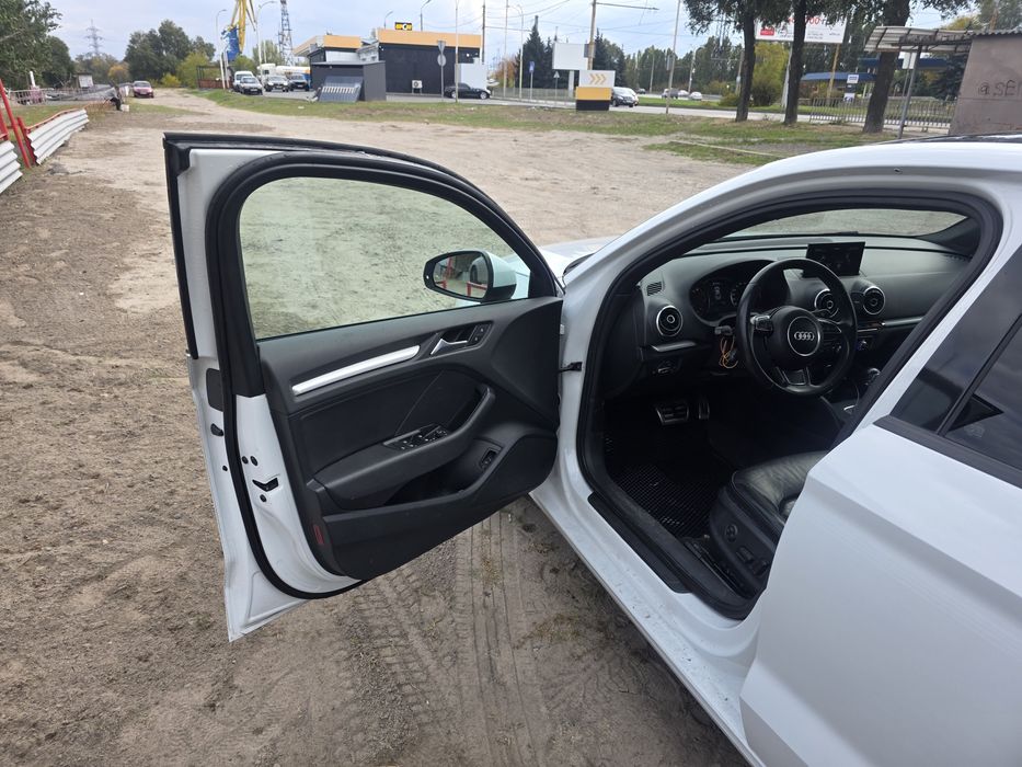 Audi A3  2014 року