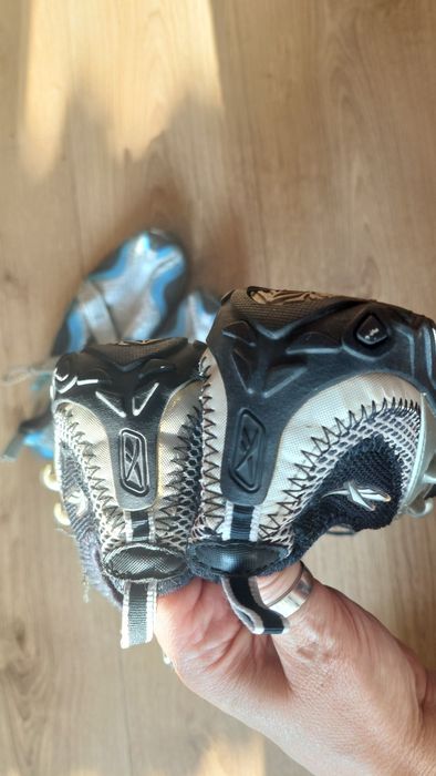 Buty Reebok 44.5 do biegania , wody