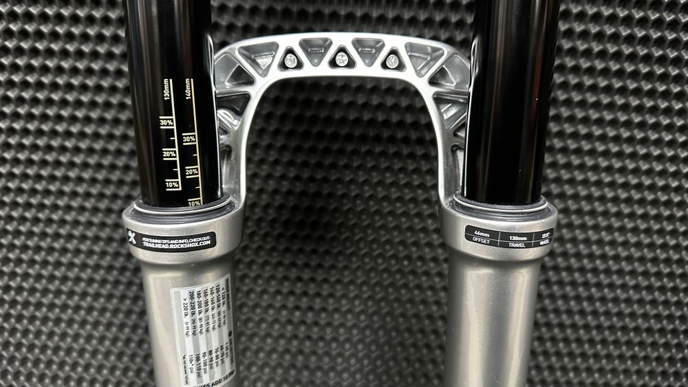 Вилка RockShox Pike Ultimate Charger 2.1 RC2 - Crown 27.5