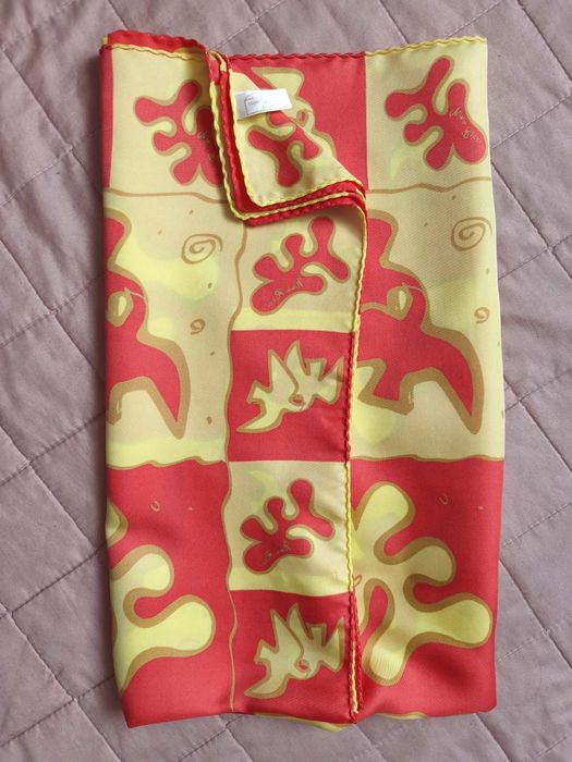 Nina Ricci хустка