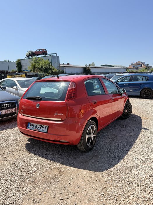 Fiat Punto 1.2B”bez rdzy”zadbany” dużo nowych części”klima”fajny stan”Mały przebieg