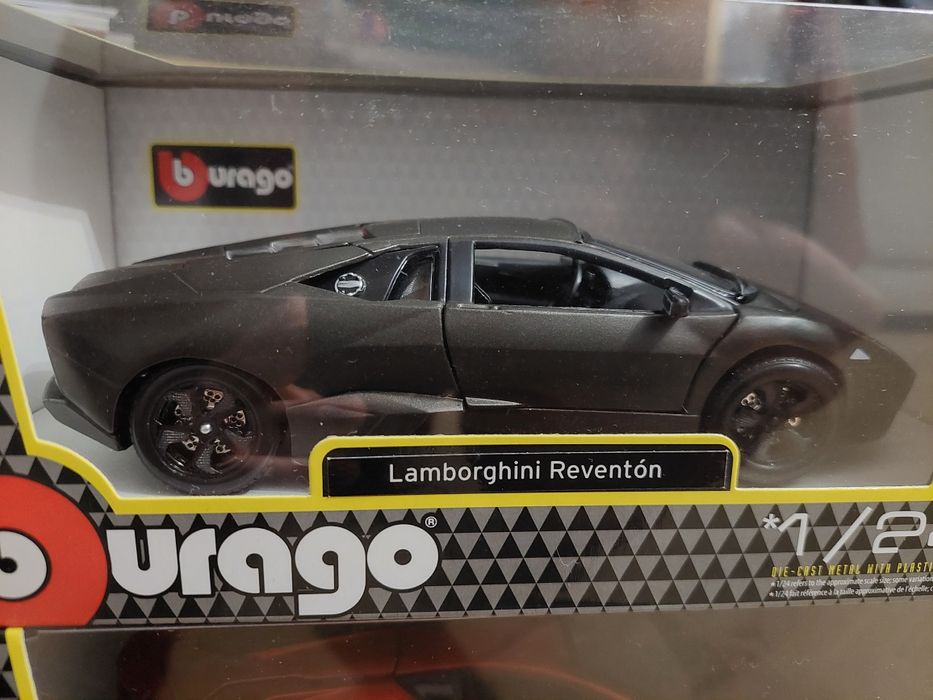 Zestaw modeli 1:24 Bburago