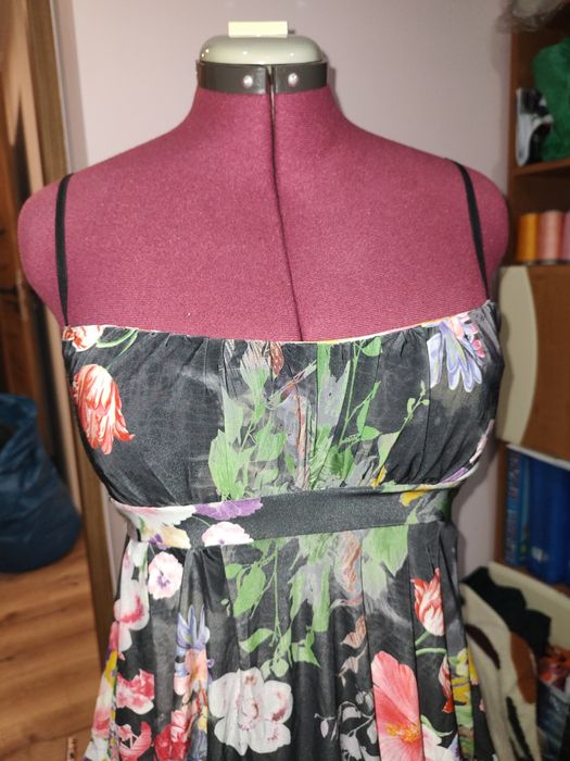 Sukienka na ramiączkach Yessica rozmiar M