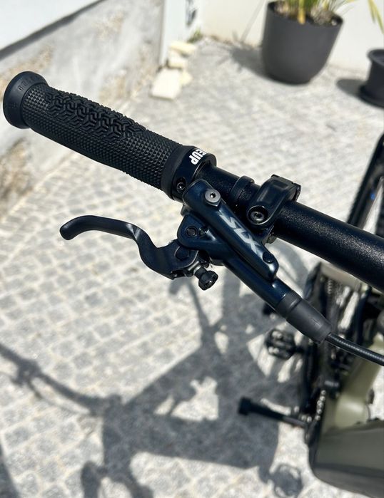 Cube stereo hybrid one77