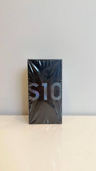 Samsung galaxy s10 ( ОТЛИЧНОЕ СОСТОЯНИЕ)