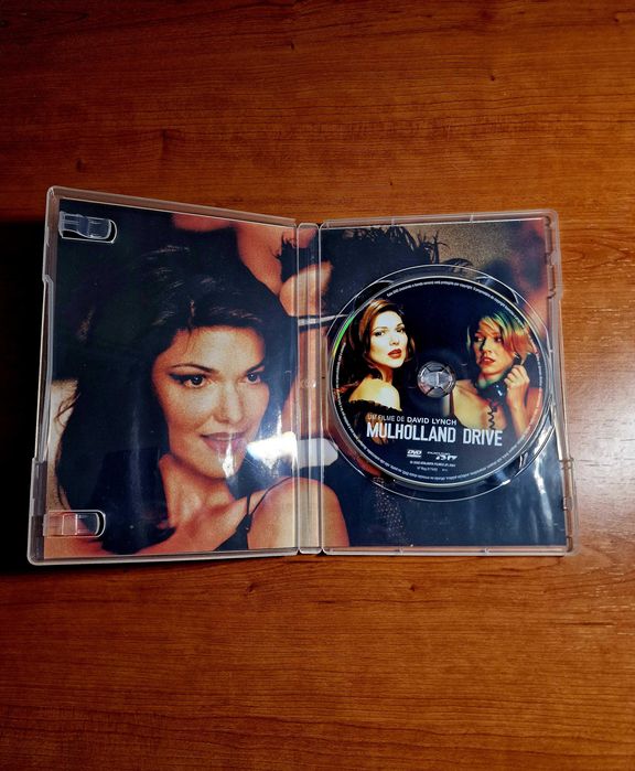 MULHOLLAND DRIVE (David Lynch) Naomi Watts/Laura Harring/Justin Therou