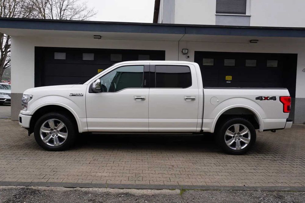 Ford 150 Platinum 4x4 Європа
