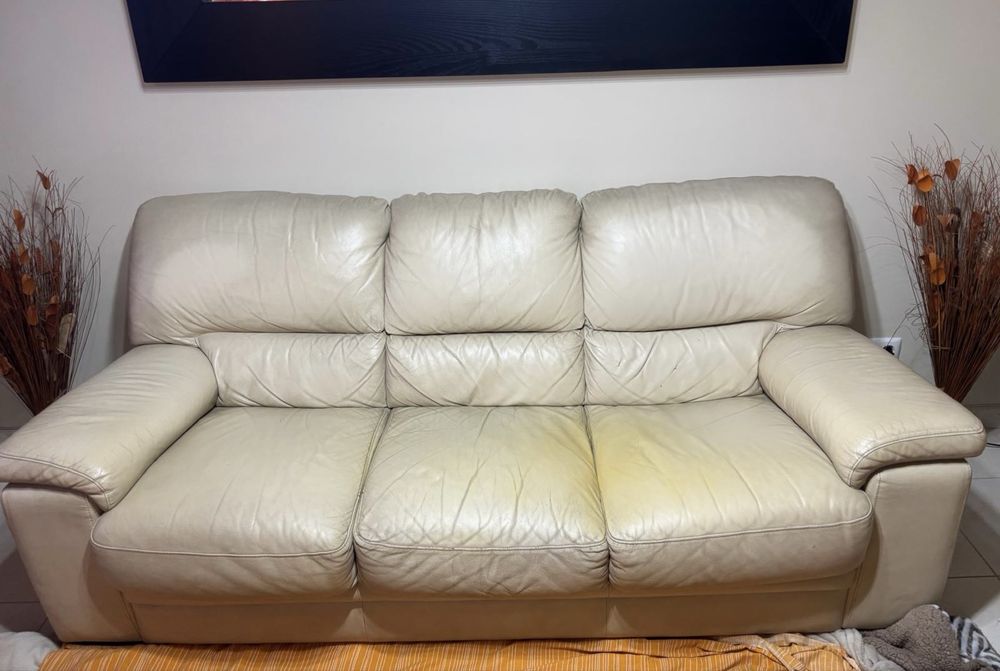 2 Sofás 3+2 chateau d’ax em pele
