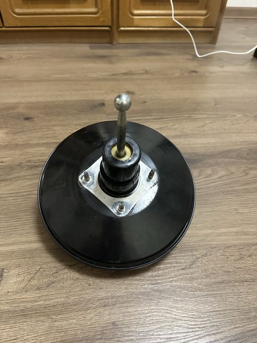 вакуумный усилитель тормозов jetta , вакуумник  , тормозной усилитель