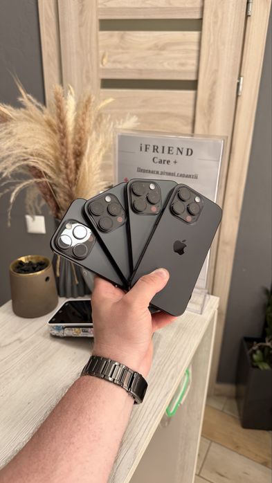 iPhone 16 pro  128/256gb Black  стан чудові !