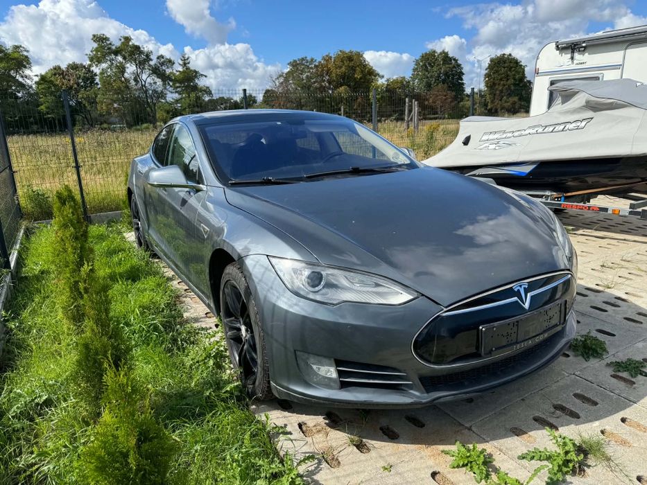 2014 Tesla S75 SC01 darmowe ładowanie MCU2  Premium Audio