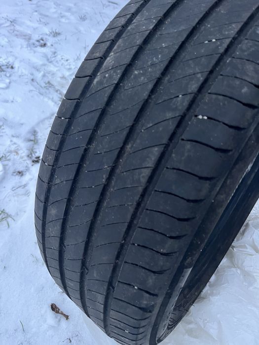Шини Michelin e-primacy 215/55 17 2024 рік