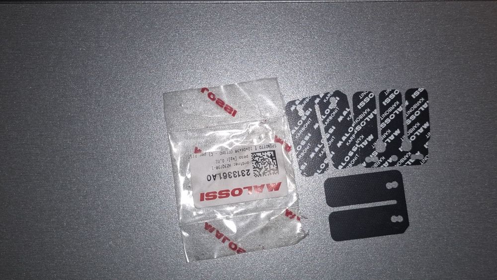 Карбонові пелюстки Malossi