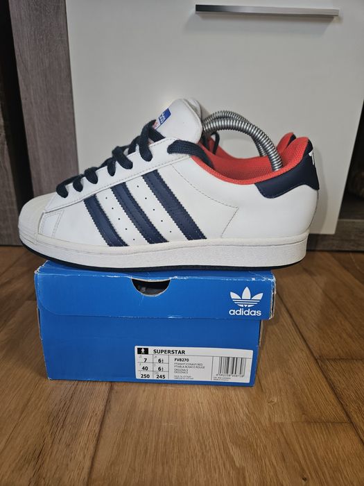 Adidas superstar original 40