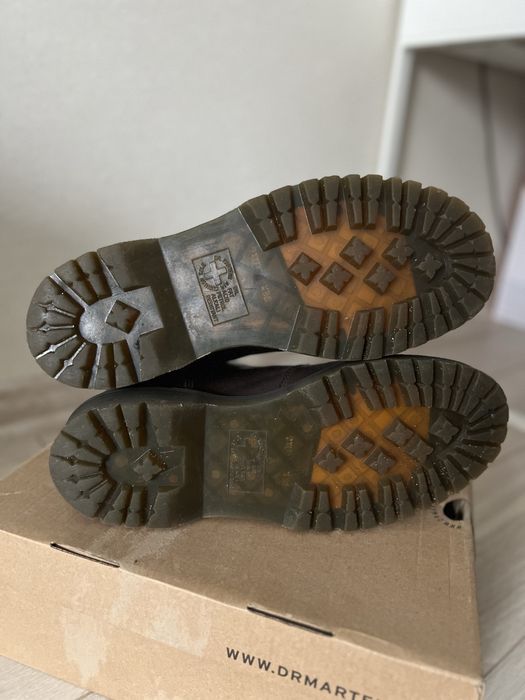 Шкіряні черевики Dr. Martens