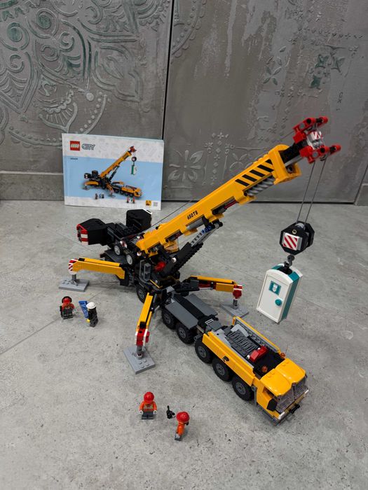 LEGO City 60409 Жовтий мобільний будівельний кран