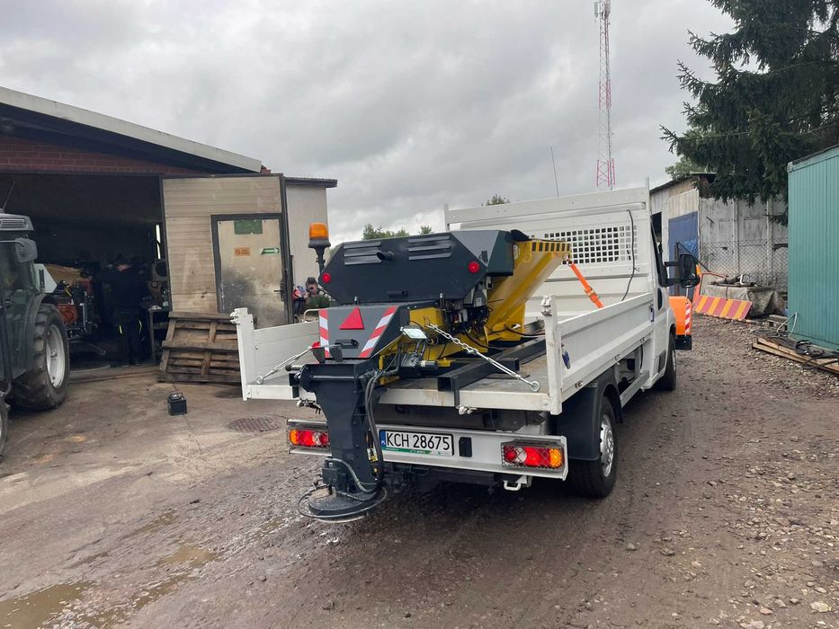 Solarka Piaskarka Posypywarka Epoke 2400 Igloo Schmidt Stratos silnik