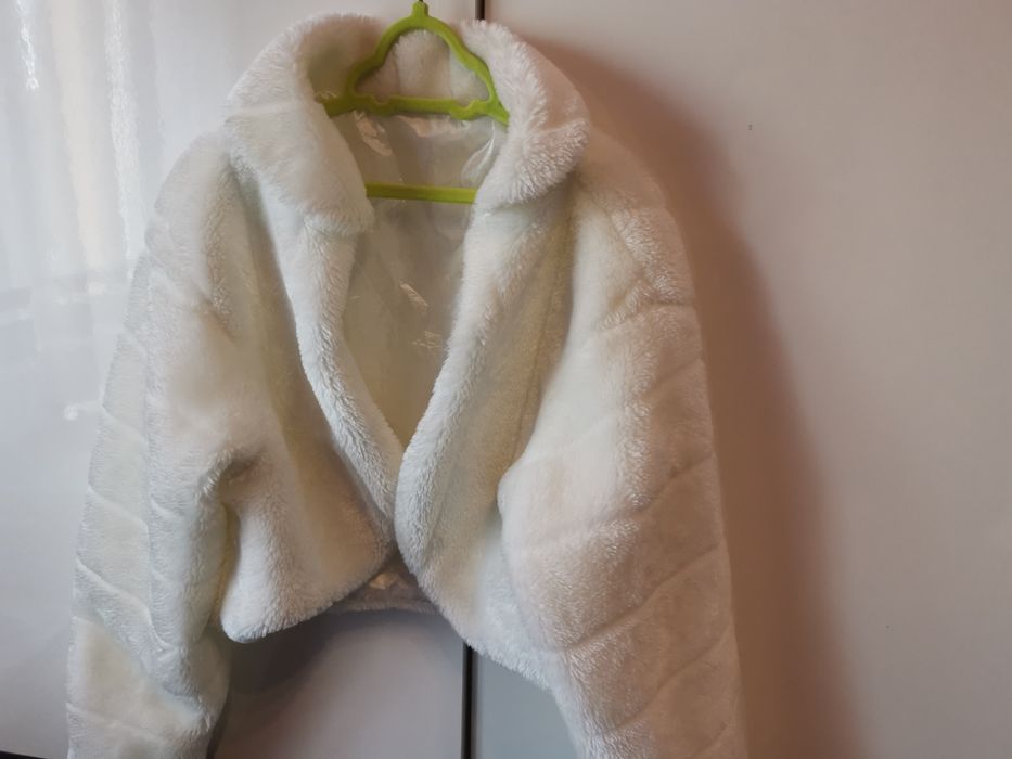 Bolerko komunijne - futerko